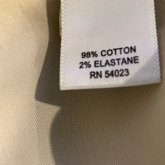 239. Banana Republic Bi-Stretch Pencil Skirt - Picture 4 of 5